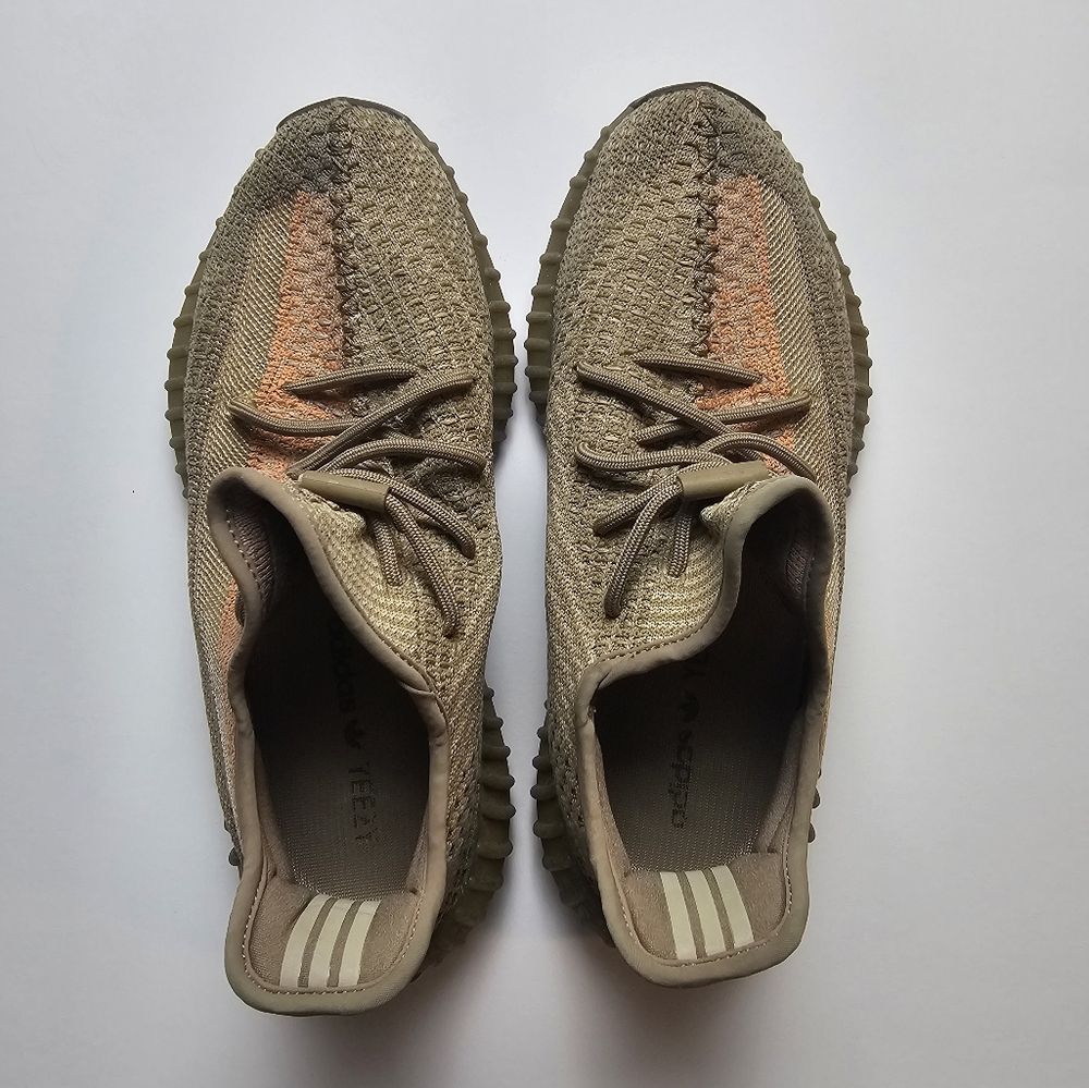 Yeezy Boost 350 V2 Sand Taupe Sz 9